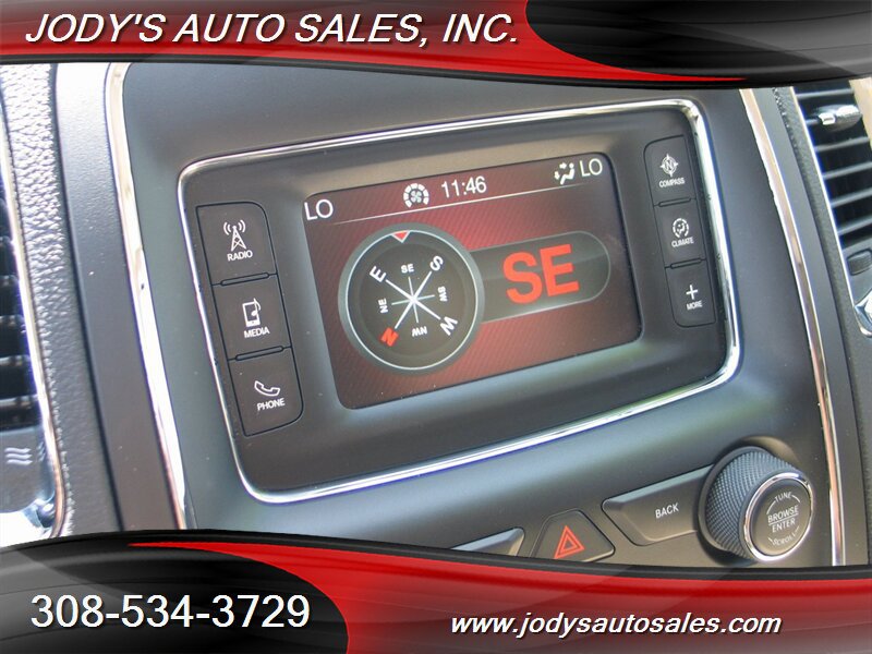 Used 2017 Dodge Durango SXT w/ Quick Order Package 23B AWD/4WD image 16