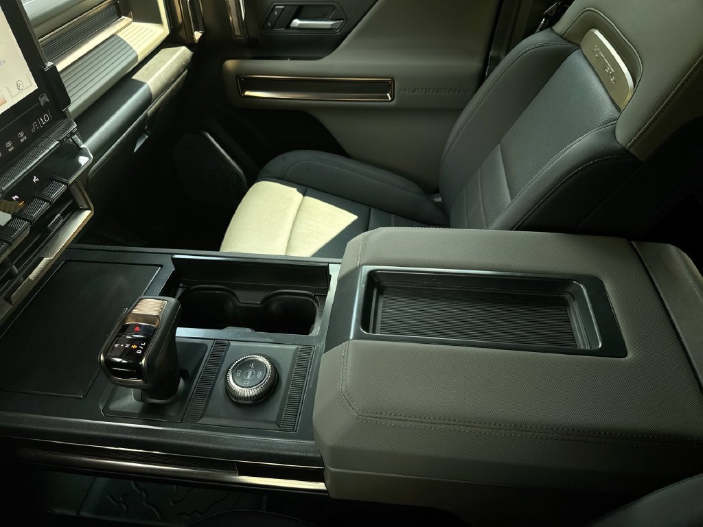Used 2025 GMC Hummer EV 3X AWD/4WD image 24