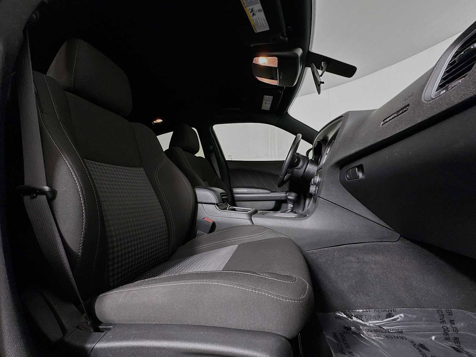 Used 2023 Dodge Charger SXT image 25