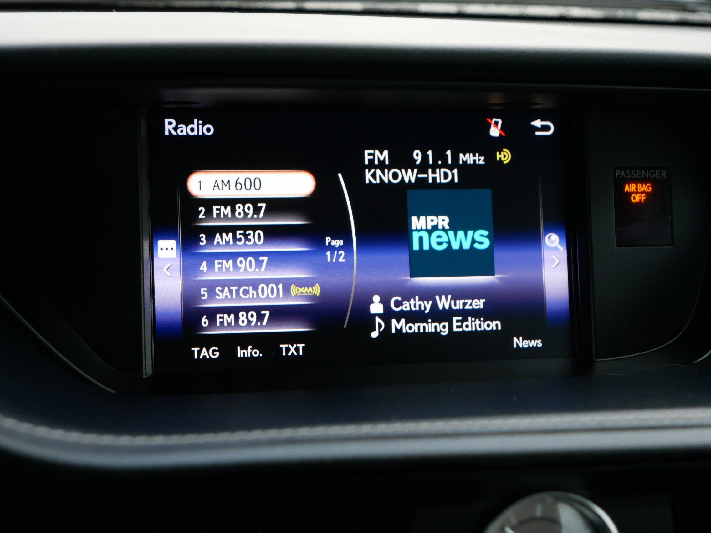 Used 2018 Lexus ES 350 w/ Premier Package image 22