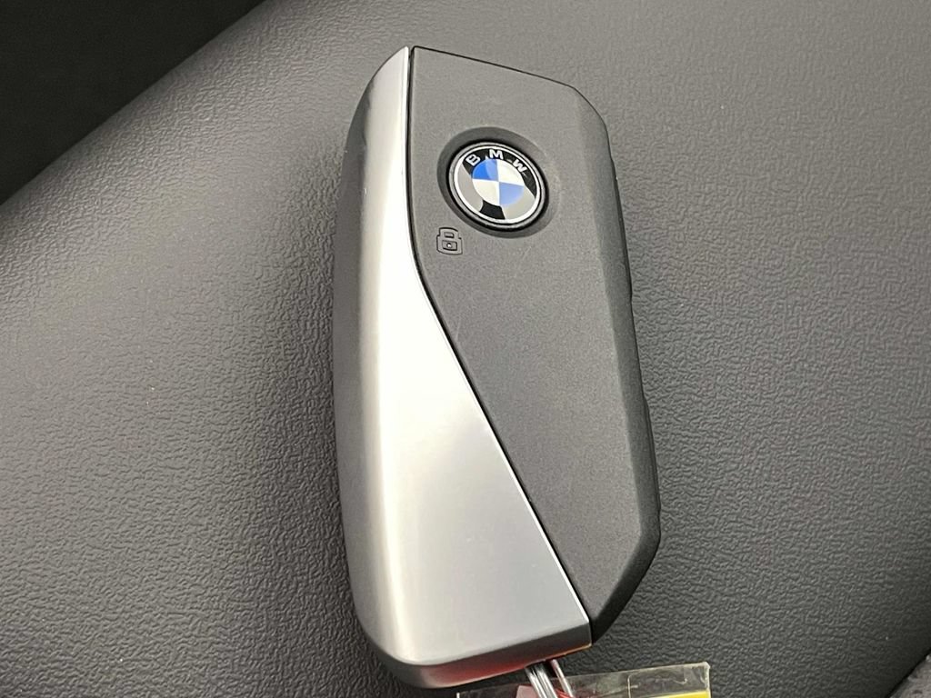 New 2027 BMW X1 xDrive28i AWD/4WD image 37