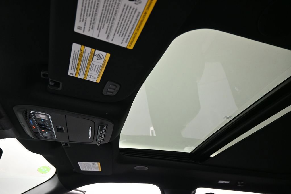 New 2026 Ford F150 Raptor R AWD/4WD image 19