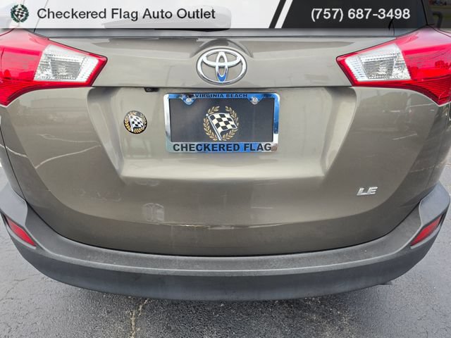 Used 2014 Toyota RAV4 LE FWD image 18