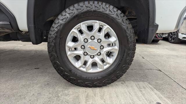 Used 2022 Chevrolet Silverado 2500 LTZ w/ Safety Package AWD/4WD image 31