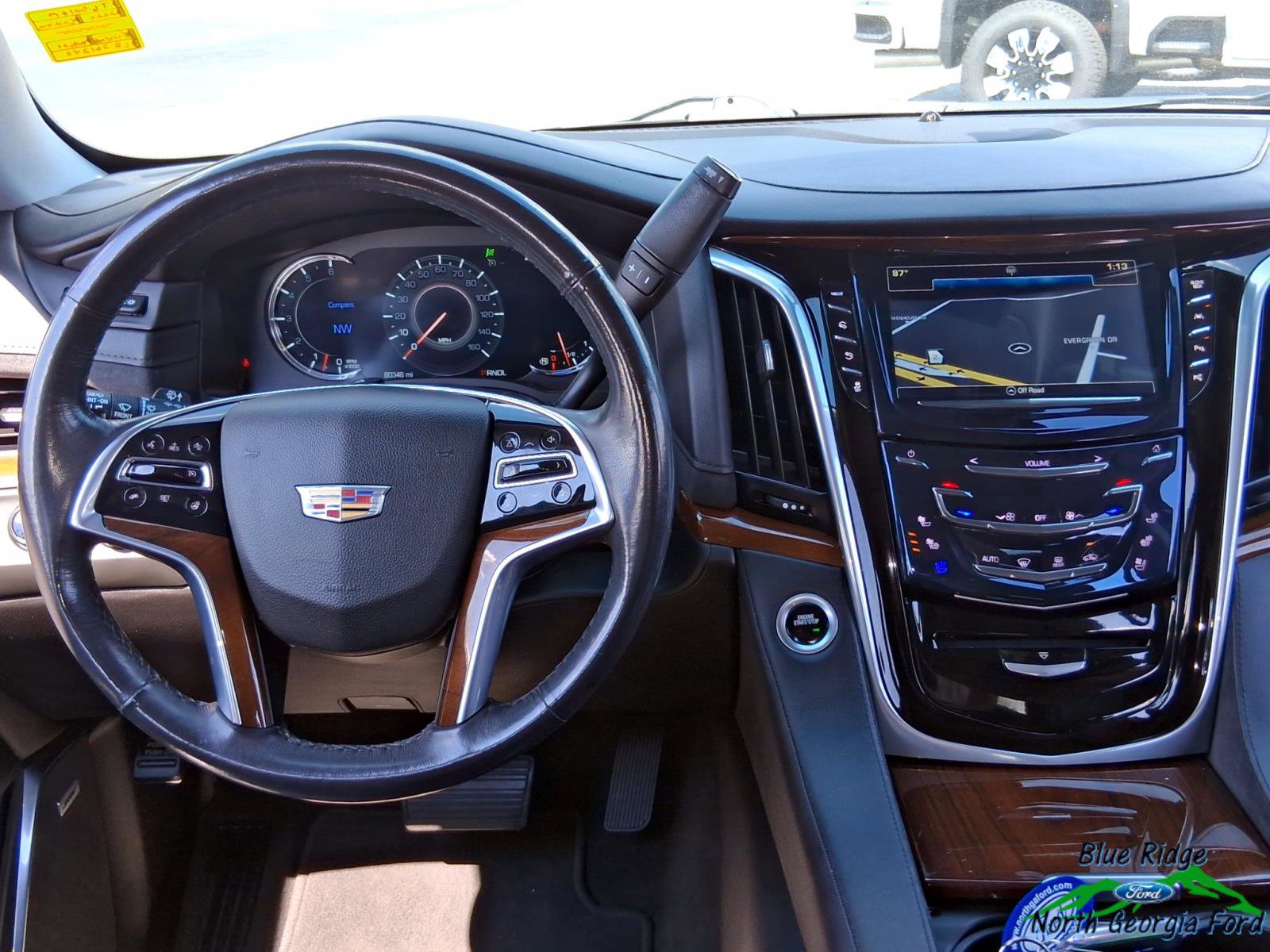 Used 2020 Cadillac Escalade Luxury image 16