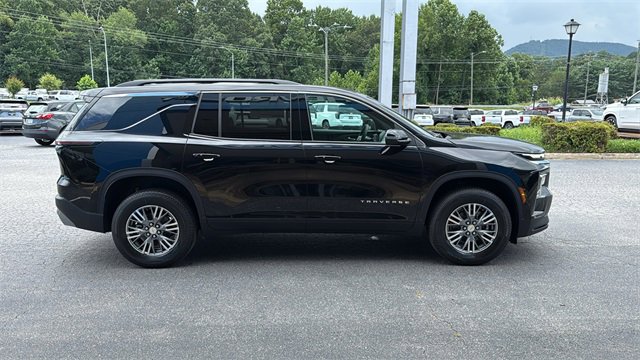 New 2026 Chevrolet Traverse LT image 10