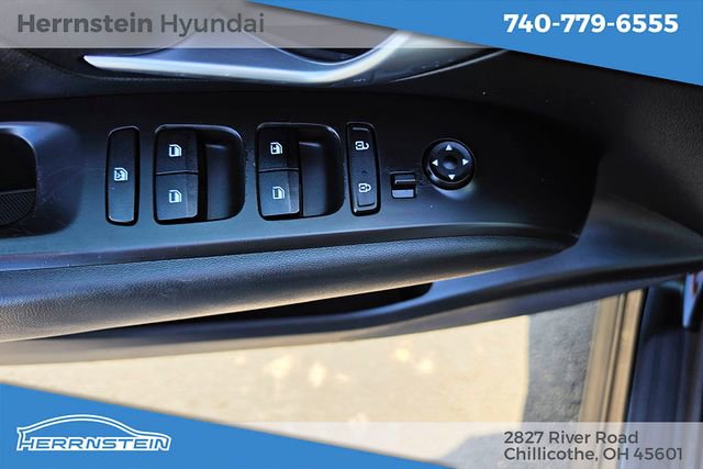Used 2022 Hyundai Tucson SE FWD image 9
