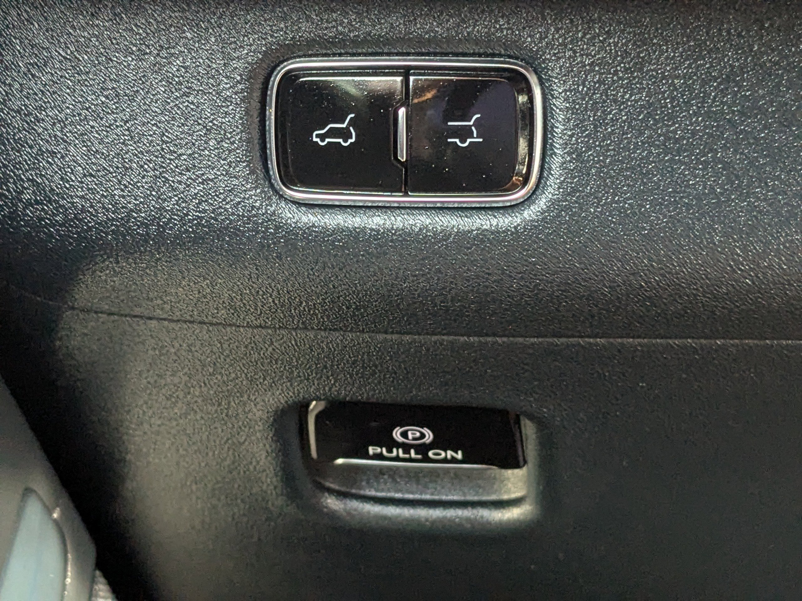 Used 2025 Lincoln Navigator Reserve image 31