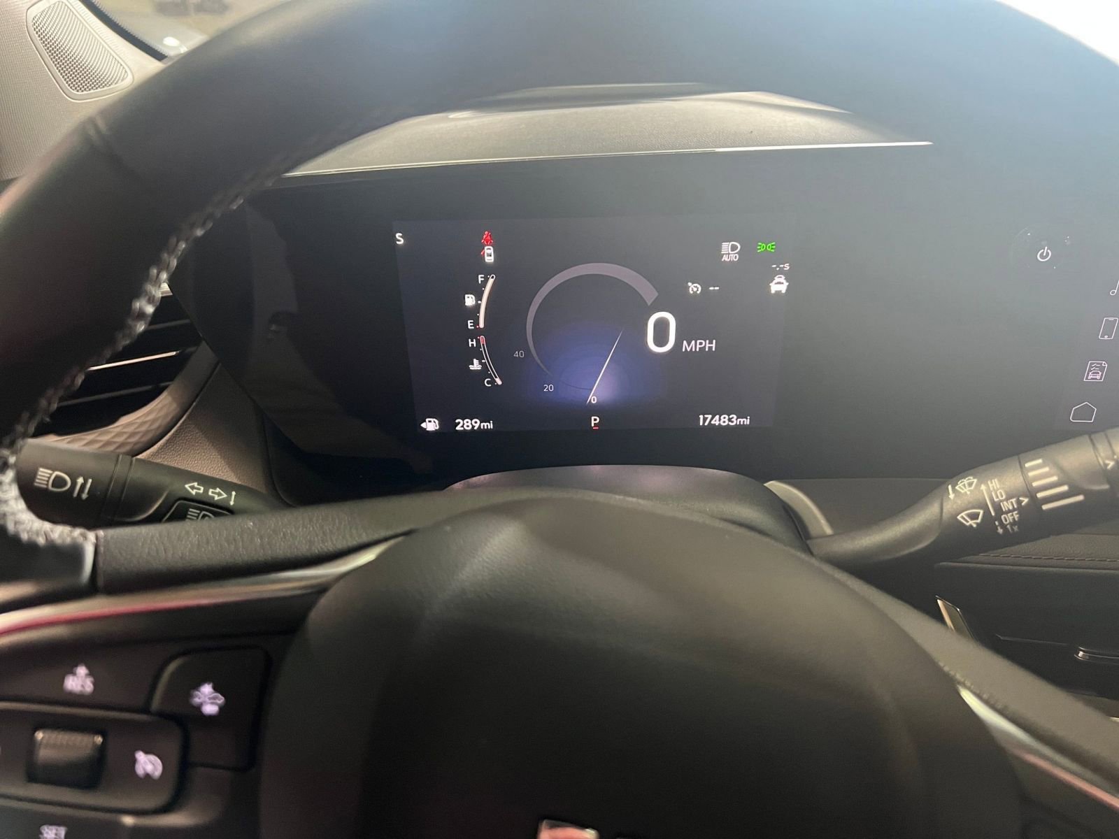 Used 2025 Buick Encore GX Preferred image 32