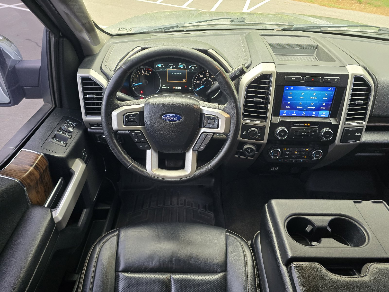 Used 2020 Ford F150 Lariat AWD/4WD image 10