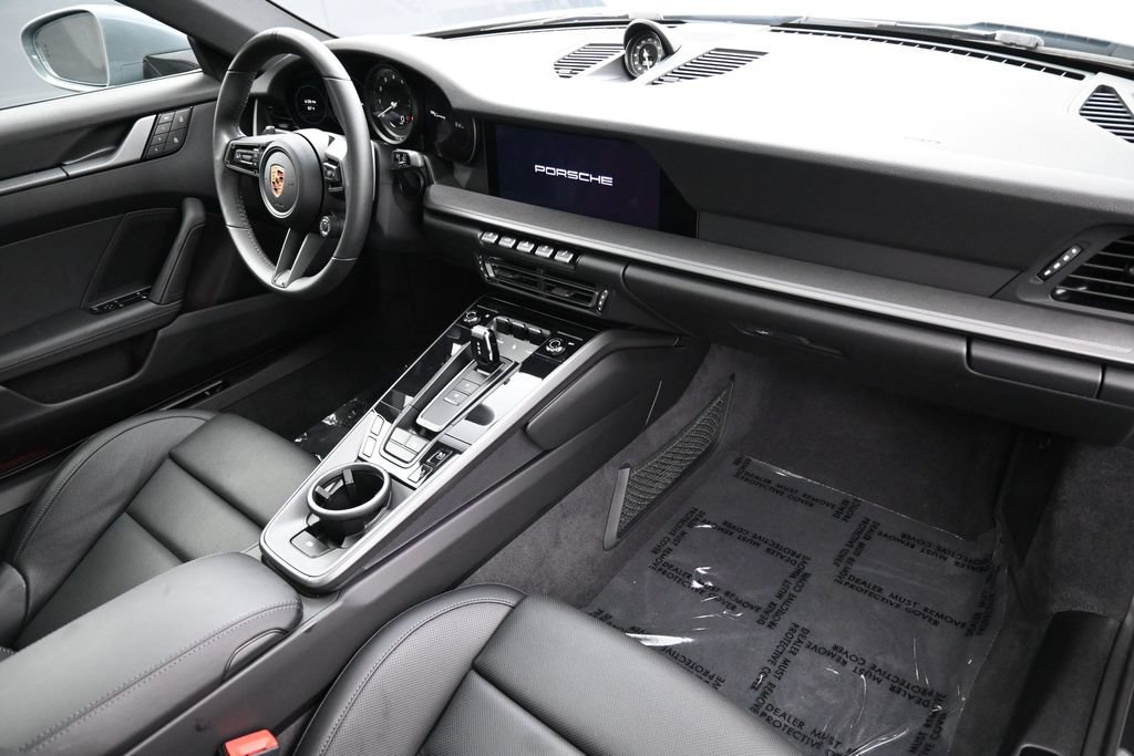 Certified 2024 Porsche 911 Carrera RWD image 31