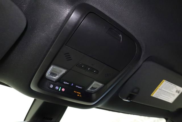 Used 2024 Buick Enclave Essence w/ LPO, Touring Package image 27