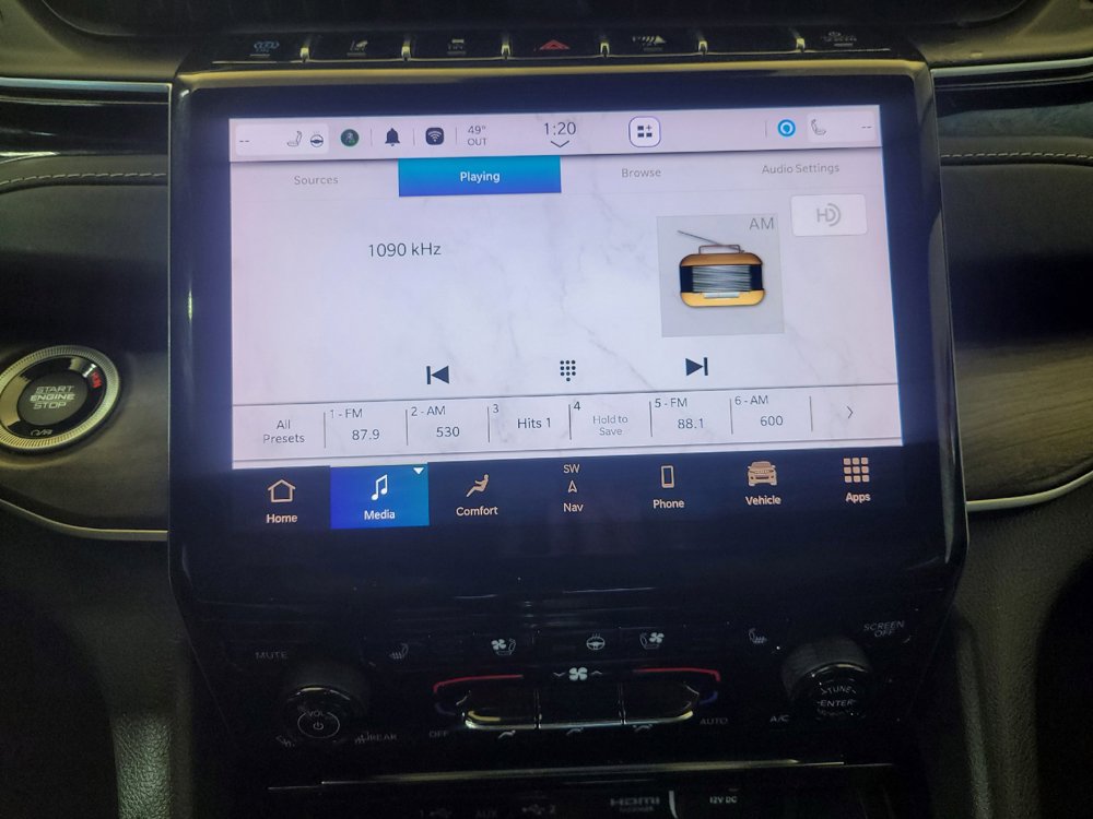 Used 2022 Jeep Grand Cherokee Limited 4xe w/ Luxury Tech Group II AWD/4WD image 25