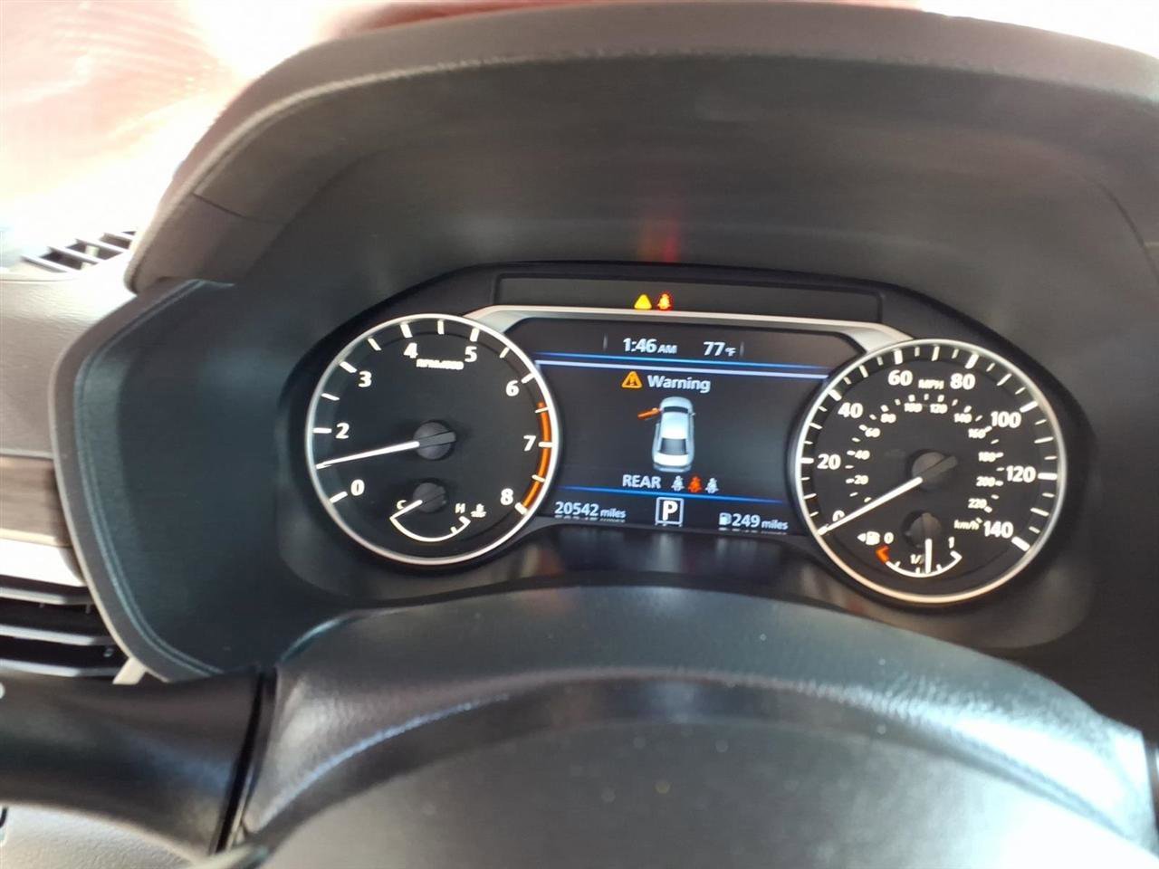 Used 2025 Nissan Altima 2.5 SV FWD image 11