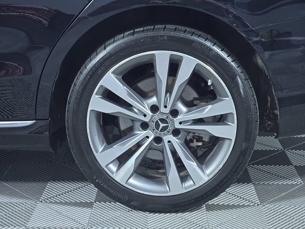 Used 2021 Mercedes-Benz C 300 4MATIC Sedan image 11