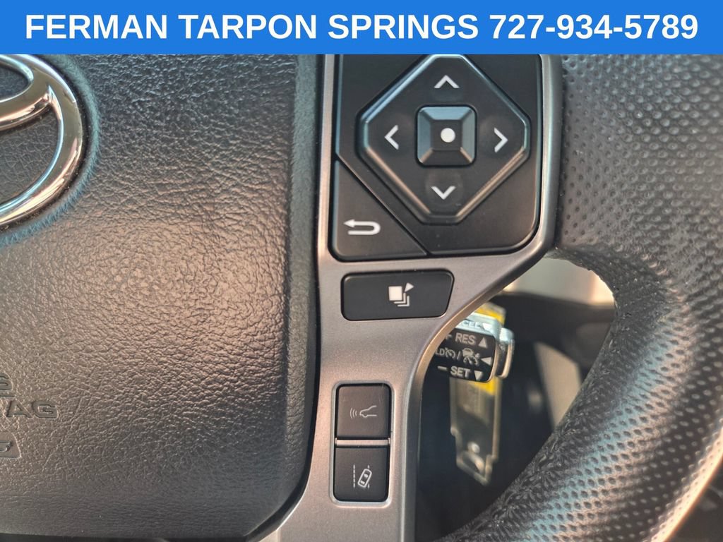 Used 2022 Toyota Tacoma SR5 w/ Technology Package RWD image 29