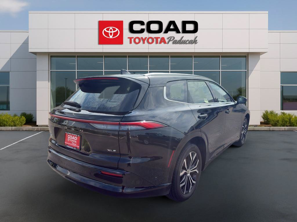 Certified 2025 Toyota Crown Signia AWD/4WD image 5