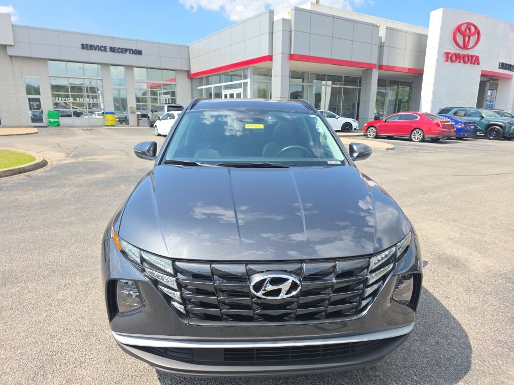 Used 2024 Hyundai Tucson SEL w/ Convenience Package AWD/4WD image 3