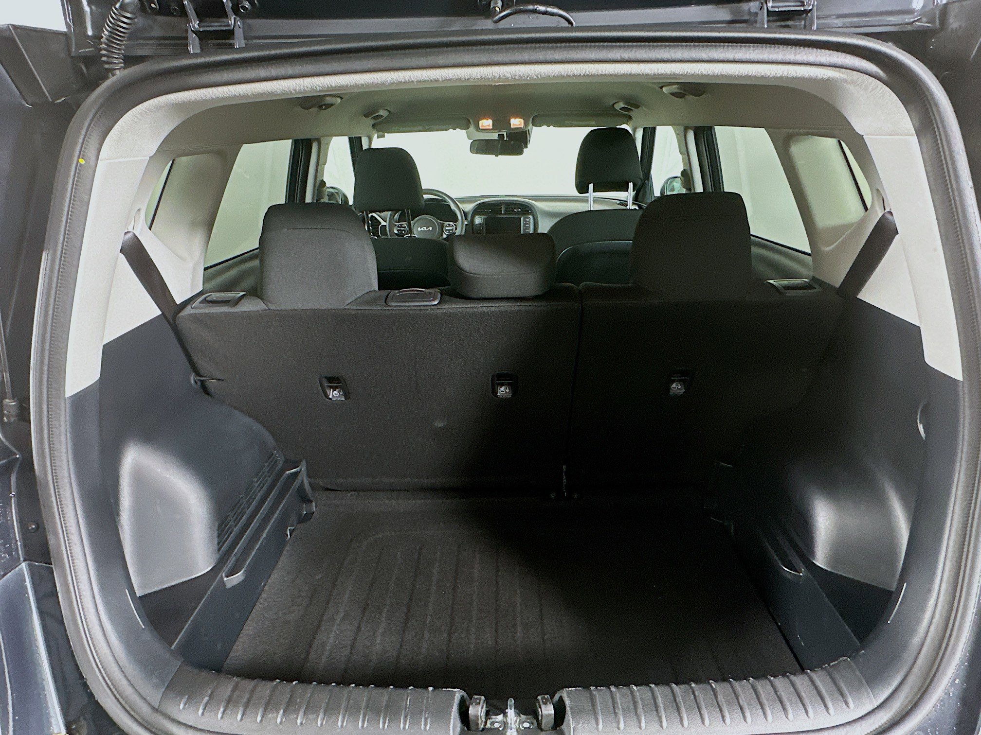 Used 2025 Kia Soul LX w/ LX Technology Package image 28