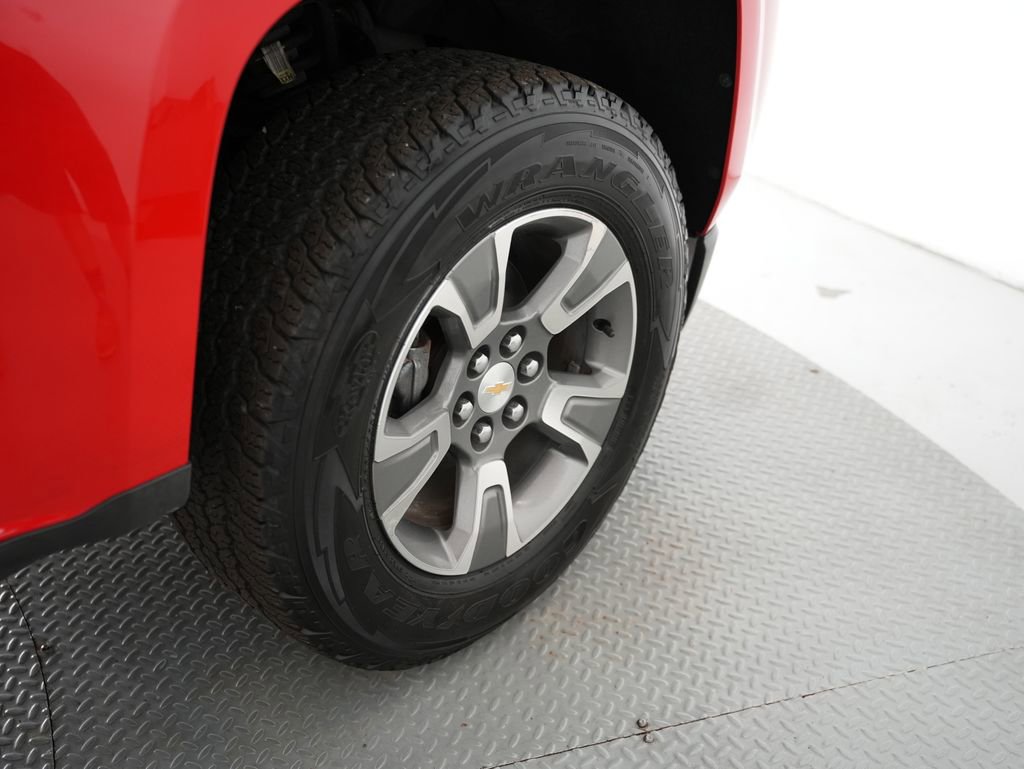 Used 2015 Chevrolet Colorado Z71 w/ LPO, Gearon Divider Package AWD/4WD image 51