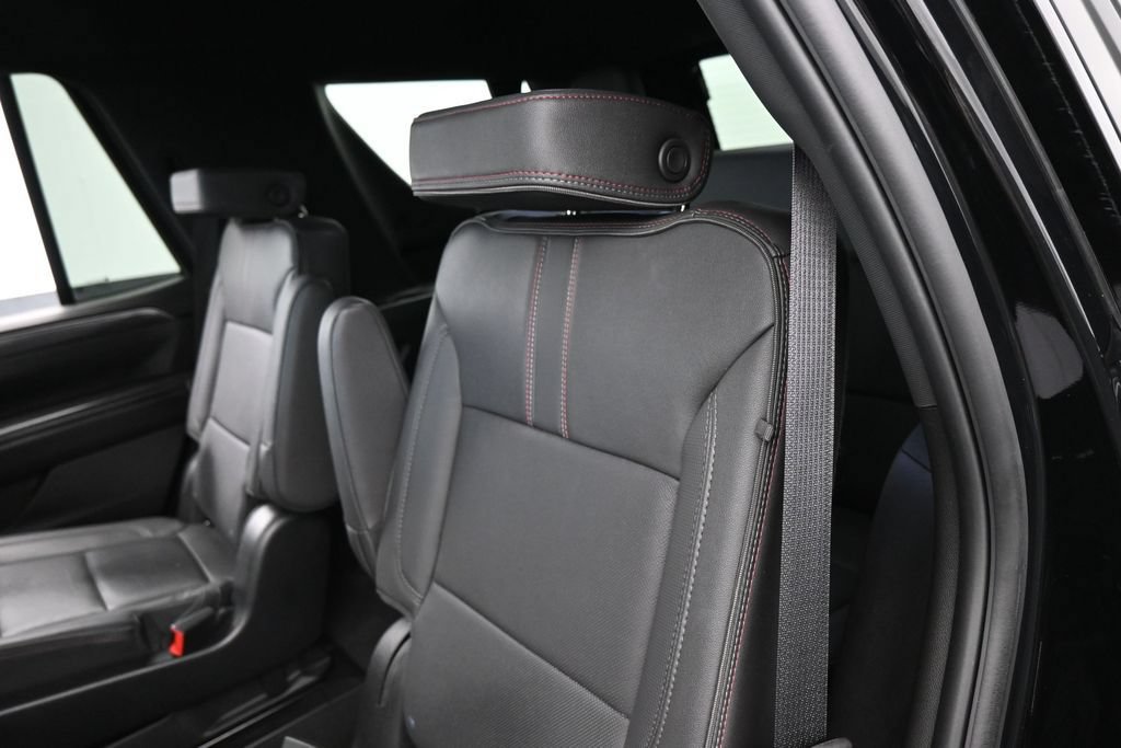 Used 2023 Chevrolet Tahoe RST w/ Luxury Package RWD image 37