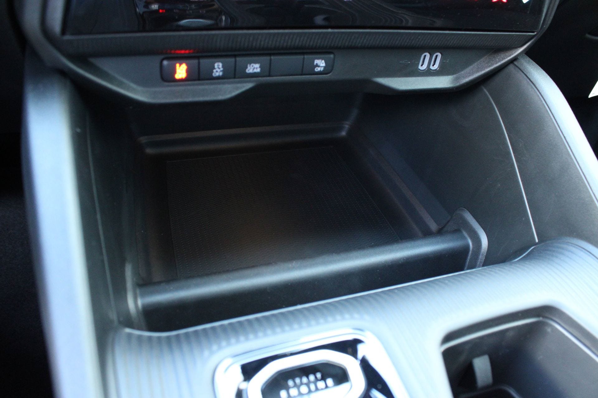 New 2026 Jeep Cherokee Limited AWD/4WD image 37