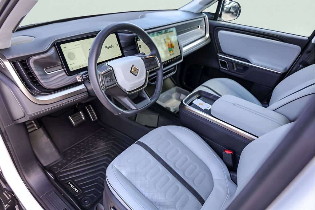 Used 2024 Rivian R1S Adventure Quad AWD/4WD image 13