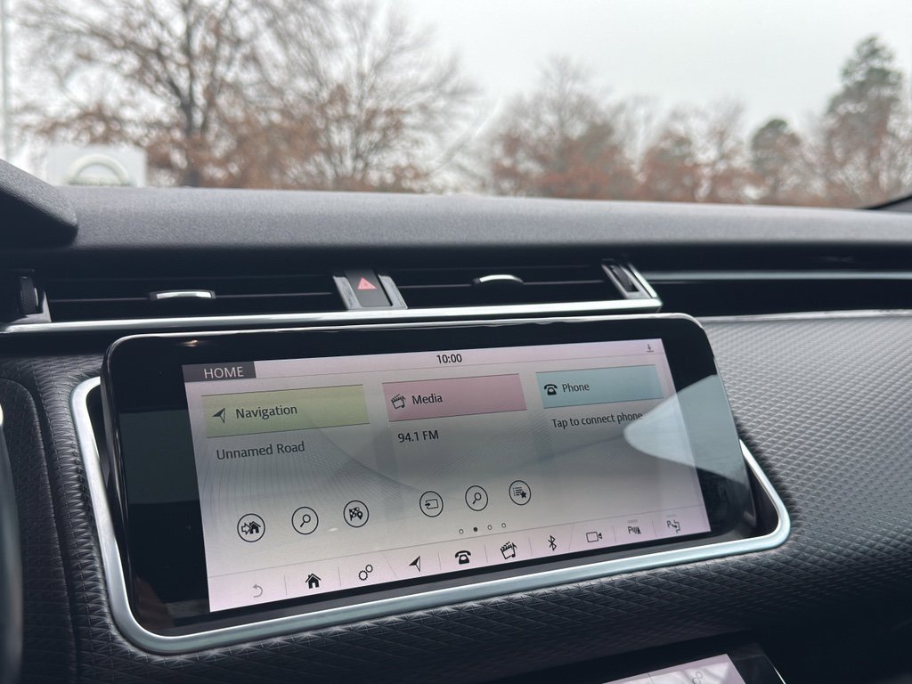 Used 2019 Land Rover Range Rover Velar R-Dynamic SE image 24