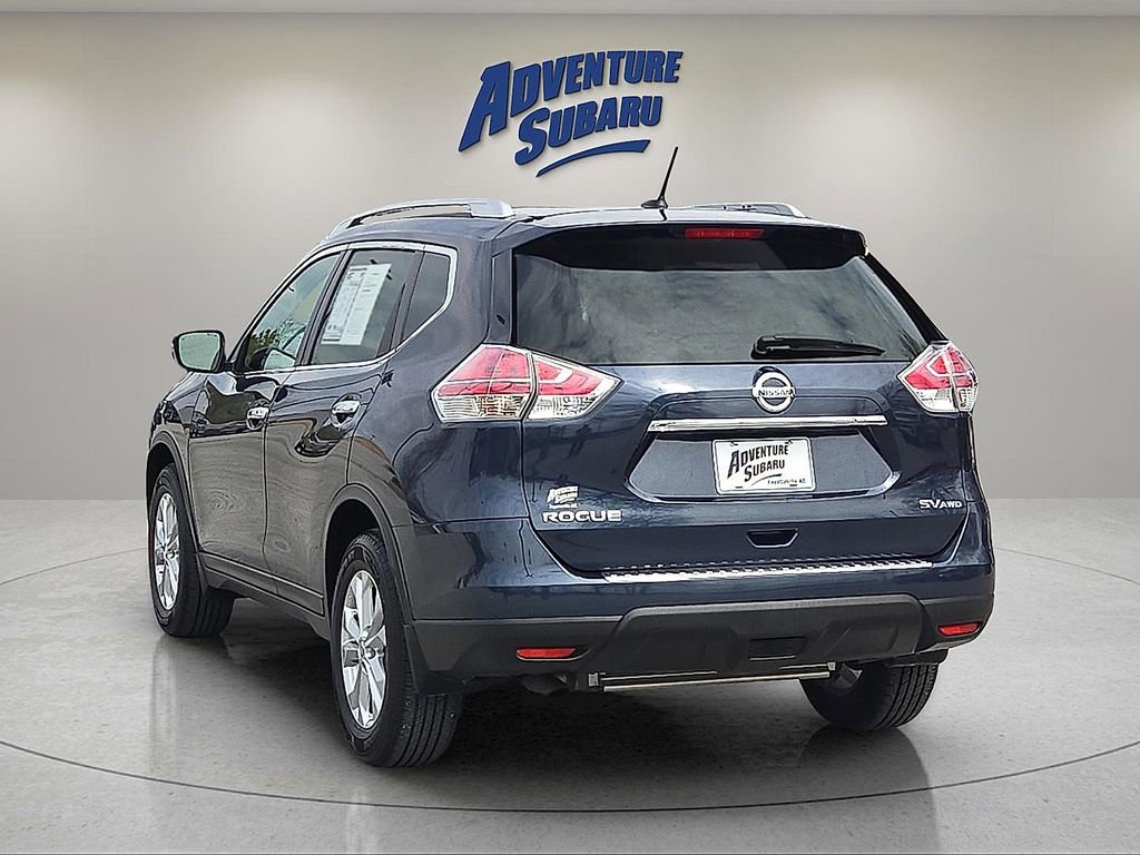 Used 2016 Nissan Rogue SV w/ SV Premium Package image 5