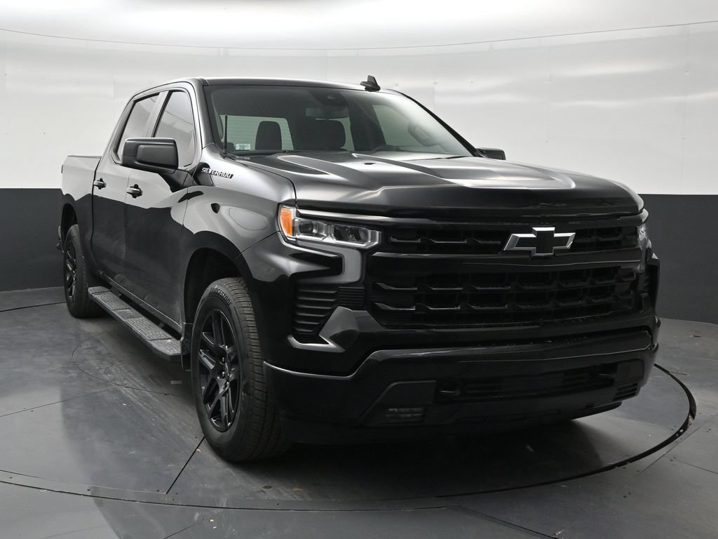 Used 2024 Chevrolet Silverado 1500 RST RWD image 7