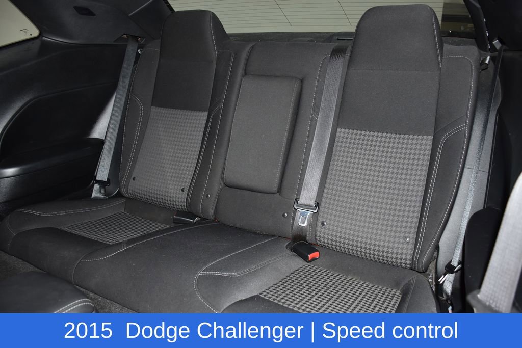 Used 2015 Dodge Challenger SXT w/ Driver Convenience Group image 23