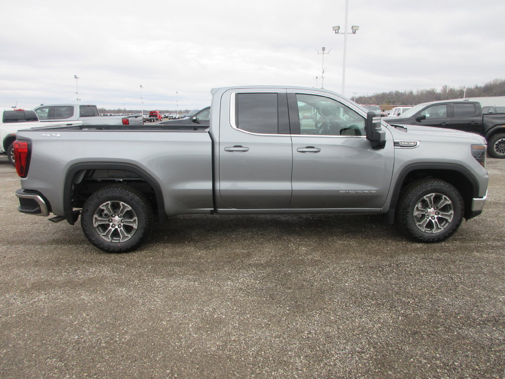New 2026 GMC Sierra 1500 SLE w/ Max Trailering Package AWD/4WD image 3