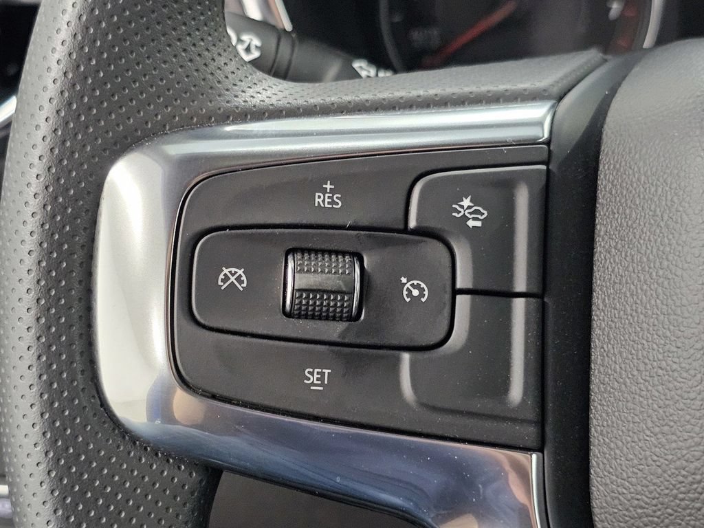 Used 2026 Chevrolet Blazer LT FWD image 31