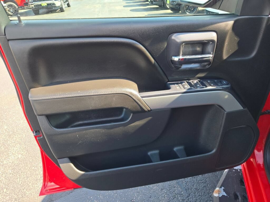 Used 2016 Chevrolet Silverado 1500 LT w/ All Star Edition AWD/4WD image 24
