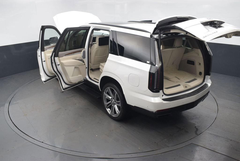 Certified 2025 Cadillac Escalade Sport Platinum image 46