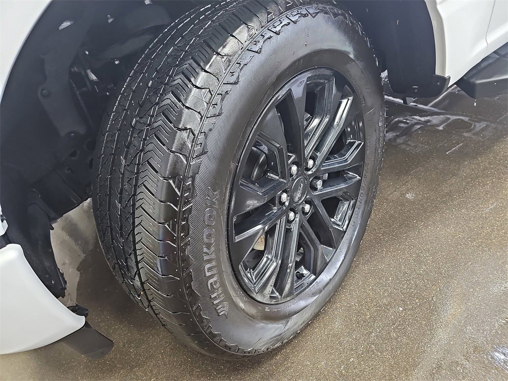 Used 2024 Ford F150 Lariat w/ FX4 Off-Road Package image 32