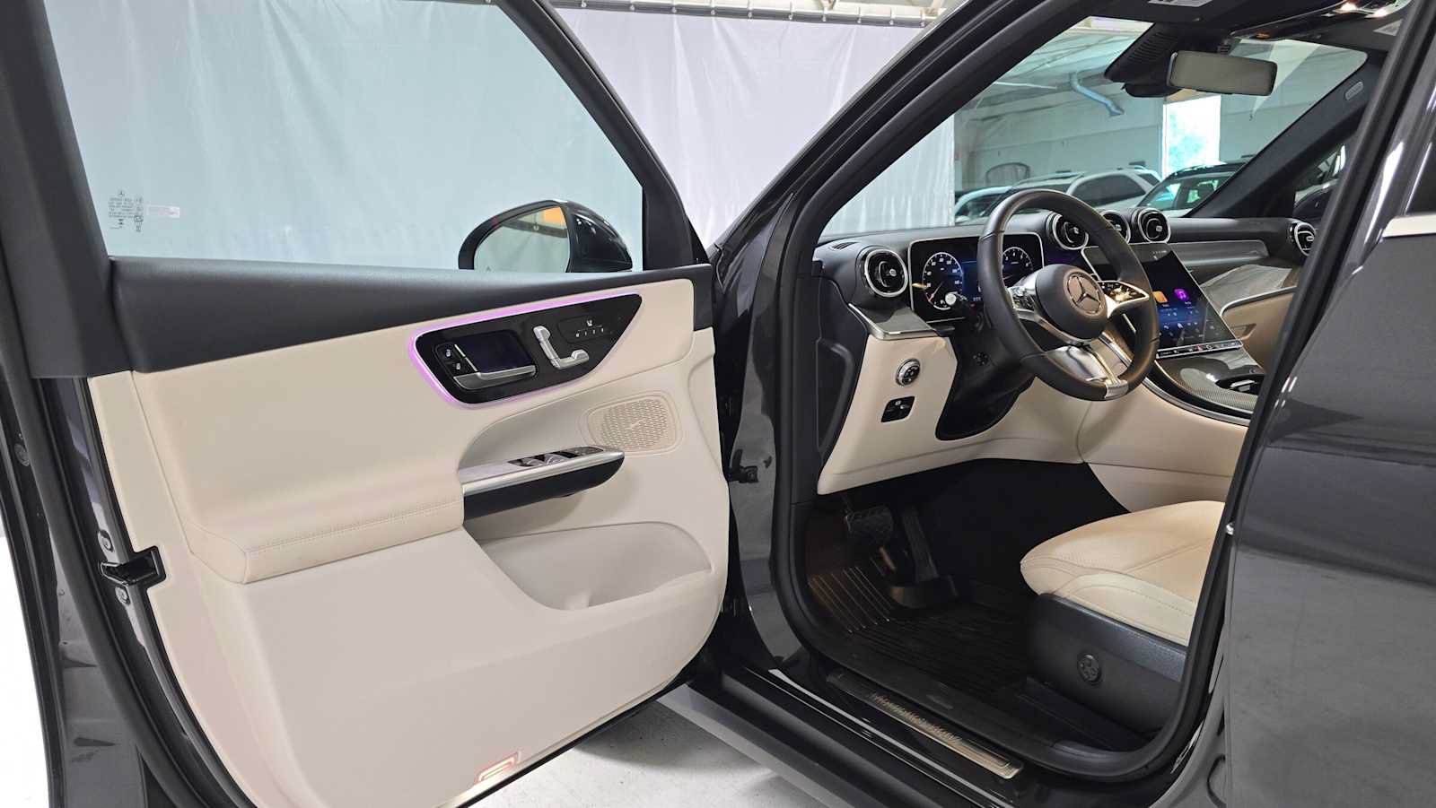 Certified 2026 Mercedes-Benz GLC 300 4MATIC image 19