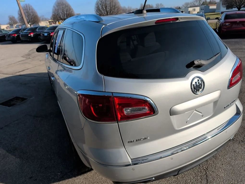 Used 2017 Buick Enclave Convenience image 9