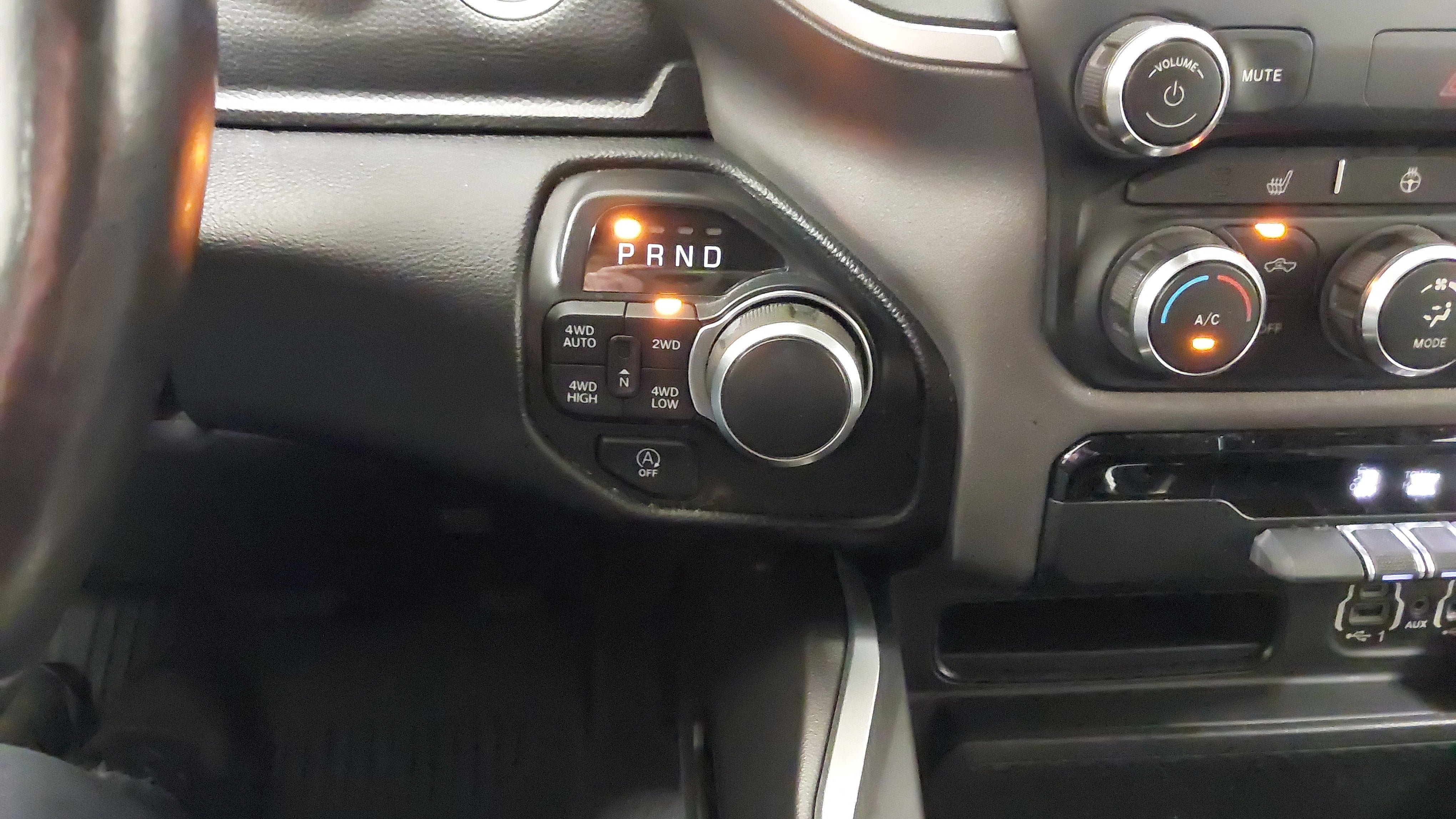 Used 2020 RAM 1500 Big Horn AWD/4WD image 21