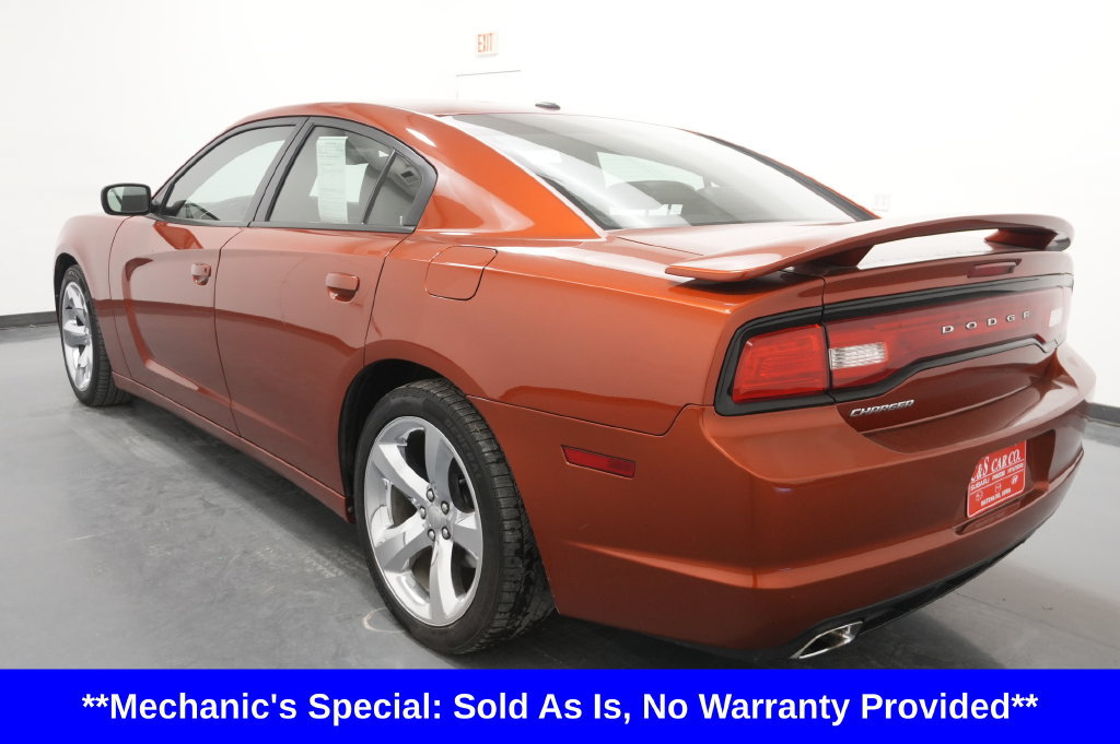 Used 2013 Dodge Charger SXT Plus RWD image 6