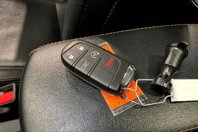 Used 2018 Jeep Compass Limited w/ Navigation Group image 13