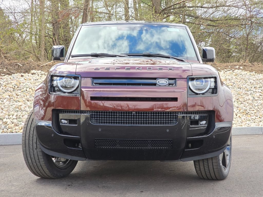 New 2026 Land Rover Defender 130 X-Dynamic SE AWD/4WD image 28