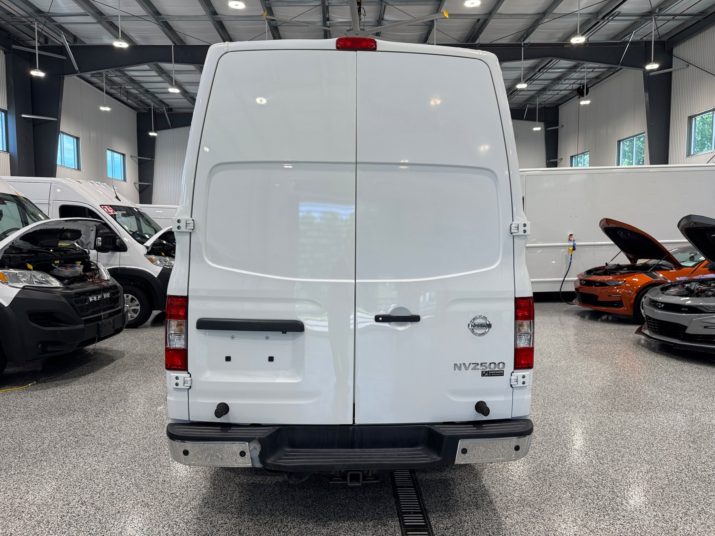 Used 2019 Nissan NV 2500 SV RWD image 6