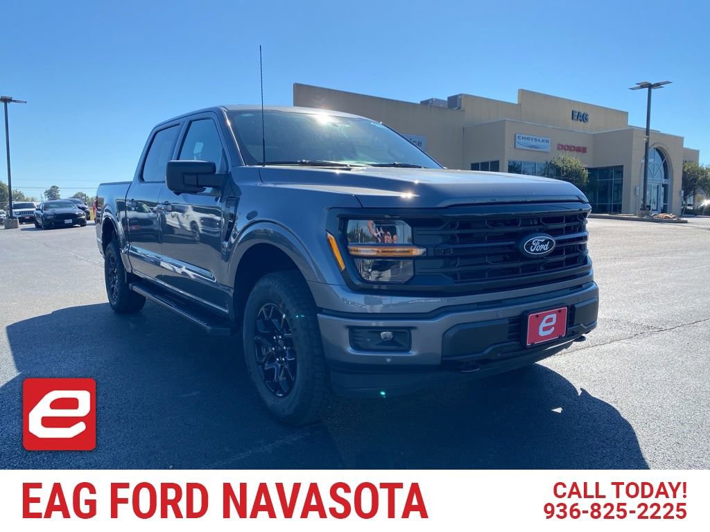 New 2025 Ford F150 XLT w/ Equipment Group 302A MID