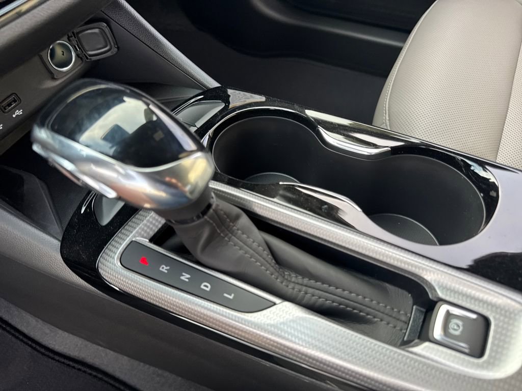 New 2026 Buick Envista Sport Touring FWD image 17
