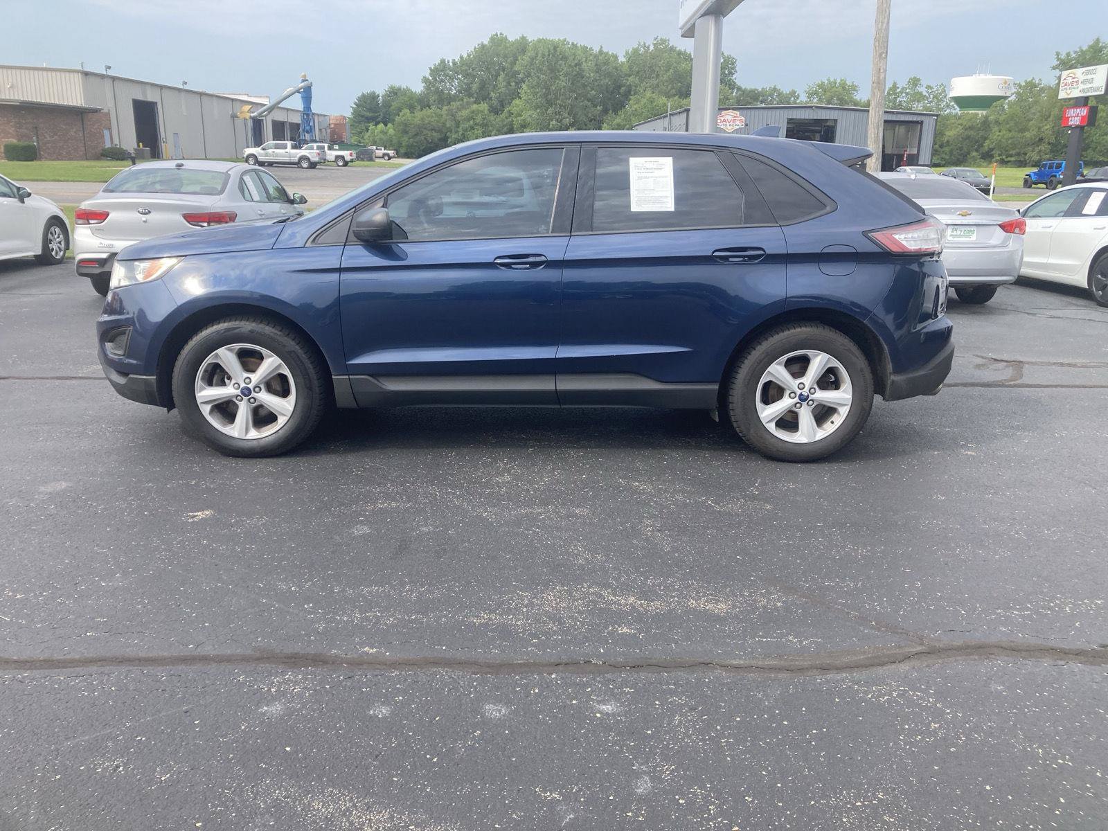 Used 2017 Ford Edge SE FWD image 4