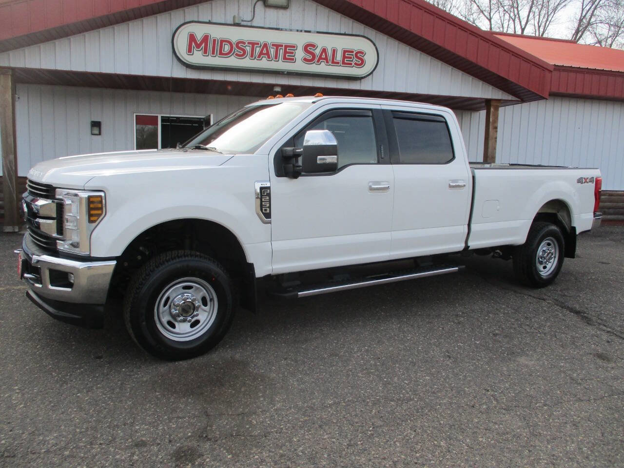Used 2019 Ford F250 XLT w/ XLT Premium Package image 1