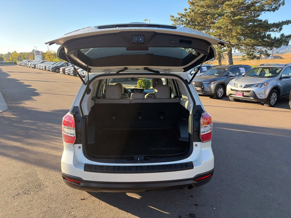 Used 2015 Subaru Forester 2.5i Limited AWD/4WD image 18