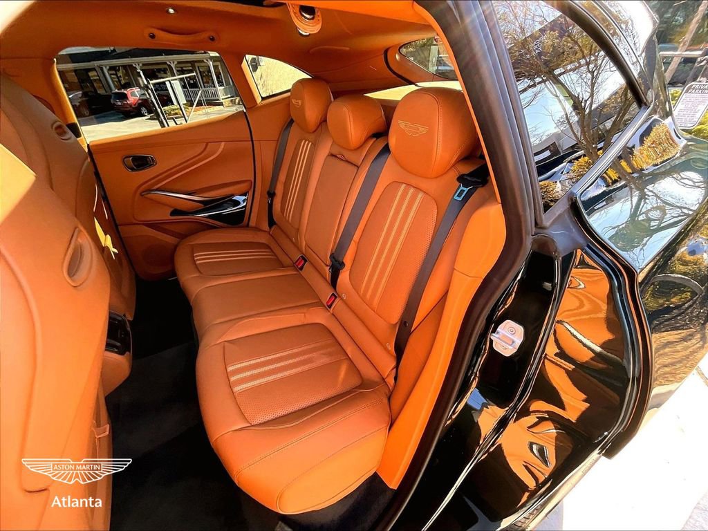 New 2026 Aston Martin DBX 707 image 10