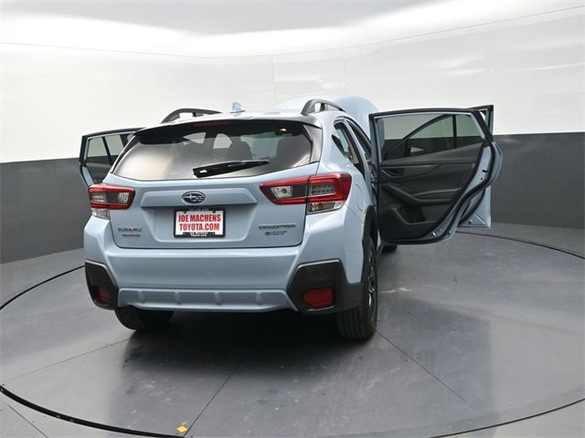 Used 2022 Subaru Crosstrek 2.0i Premium w/ Moonroof Package image 40